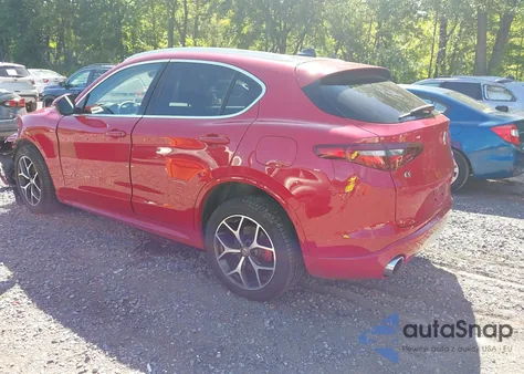 2021 Alfa Romeo Stelvio Ti/Ti Lusso/Ti Sport/Ti Sport Carbon from USA, damaged, VIN ZASPAKBN9M7D12595